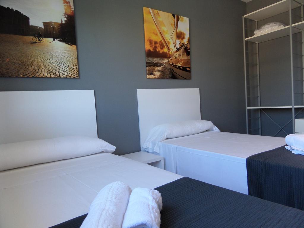 For A Stay Aqua Salou Phòng bức ảnh